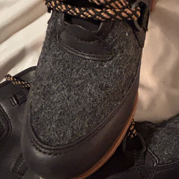 Sorel Blake Lace Leather Waterproof Bootie - Picture 4 of 10